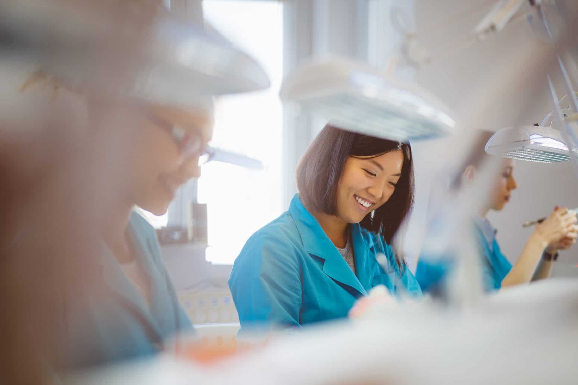 dental assistant on the job training